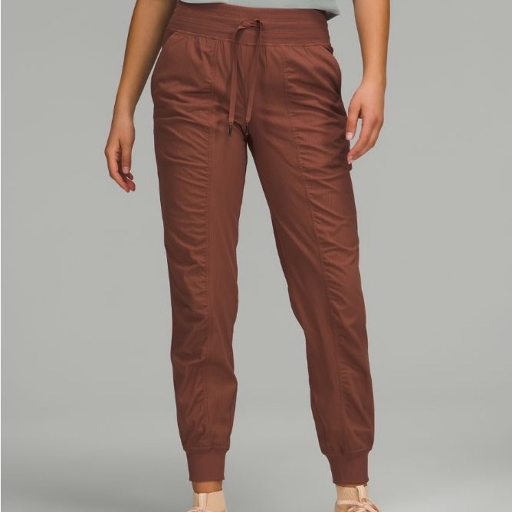 🤎🧡Lululemon Dance Studio Mid-Rise Jogger in Ancient Copper 🧡🤎
